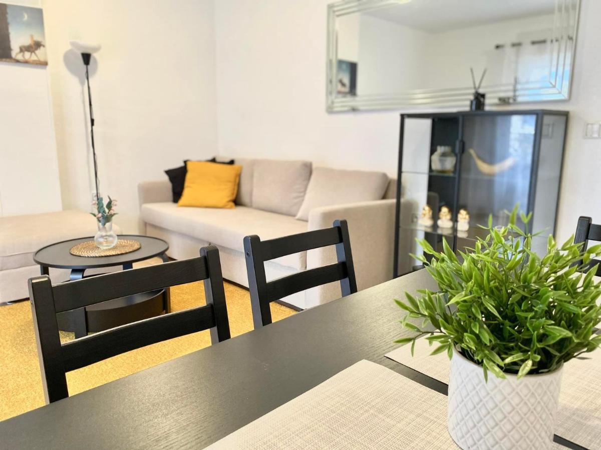 Locos Beach Holiday Apartments Torrevieja Exterior foto